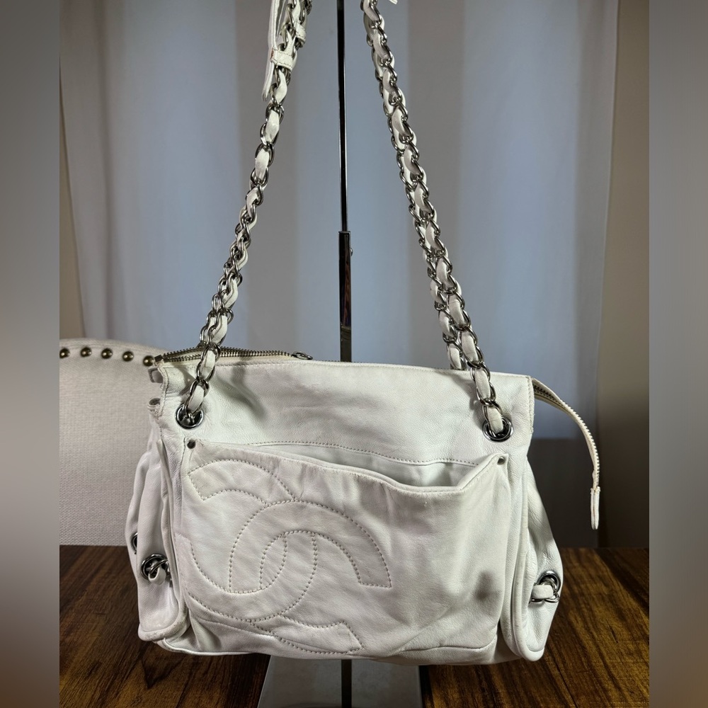 CHANEL Coco Mark Shoulder Bag Chain Bag Tote Bag Lambskin Leather Ivory White